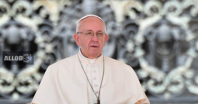 Pope Francis Calls Trump : ‘America’s Judas’