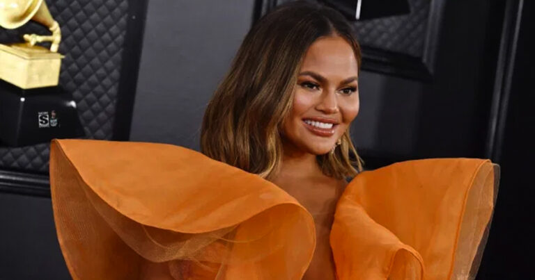 Chrissy Teigen Was Just Fired from Mega Modeling Firm For Disrespecting Trump