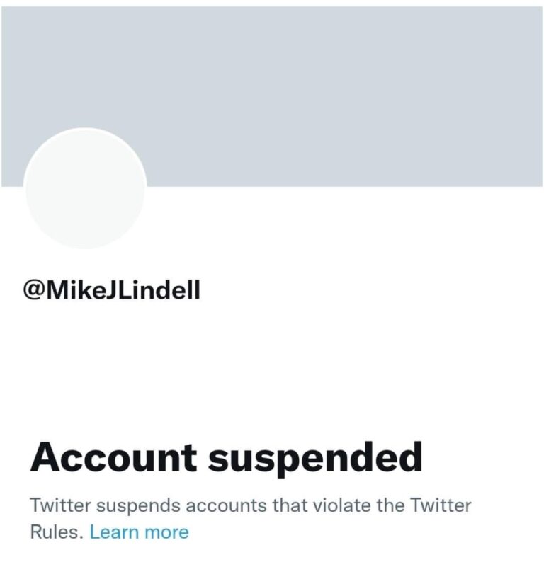 Twitter Removing Influential Conservatives Before Musk Takeover