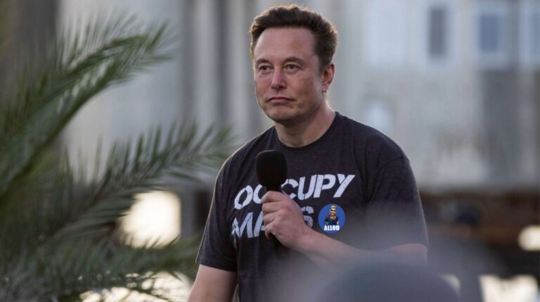 Musk Finds Thousands of Discarded Trump Ballots at Twitter