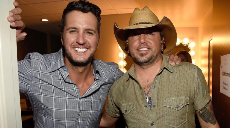 Luke Bryan Pulls His Videos From CMT: “Time For The Bud Light Treatment”