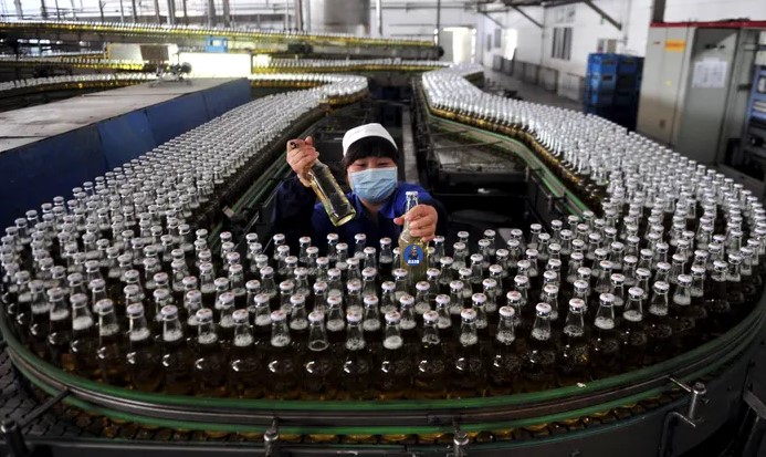 ABInbev Sells The Budweiser Label For $1.2 Billion to Chinese Brewer Shiamatzu